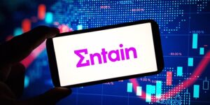 entain-logo-news-mobile-device-financials-news