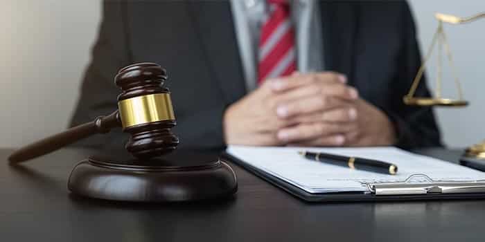 legal-lawsuit-battle-case-court-lawyer-news