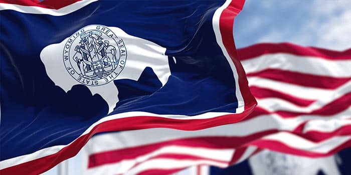 Wyoming Cautions Citizens to Avoid Illegal Internet Gambling Platforms